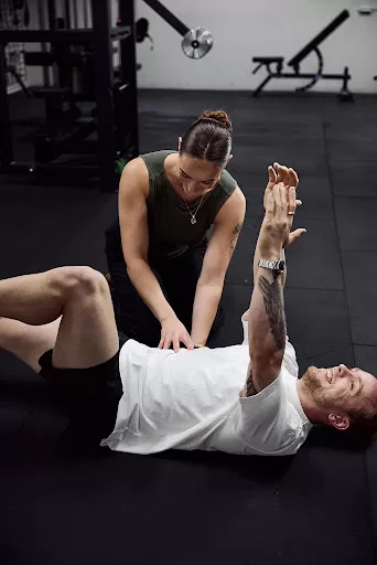 Exercise rehabilitation program led by an osteopath to support recovery and long-term movement